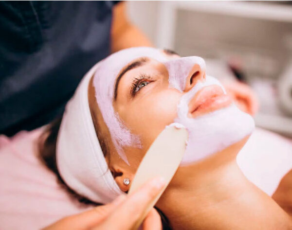 Reafirmante facial en WAM Center | Clínica Estética: resultados visibles en rejuvenecimiento de la piel.