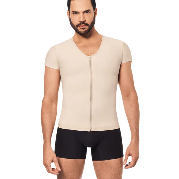 Descubre nuestra increíble camiseta post operatoria en WAM Center | Clínica Estética. Esta prenda está diseñada para brindarte comodidad y soporte después de tu cirugía estética. ¡No esperes más para lucir radiante y sentir
