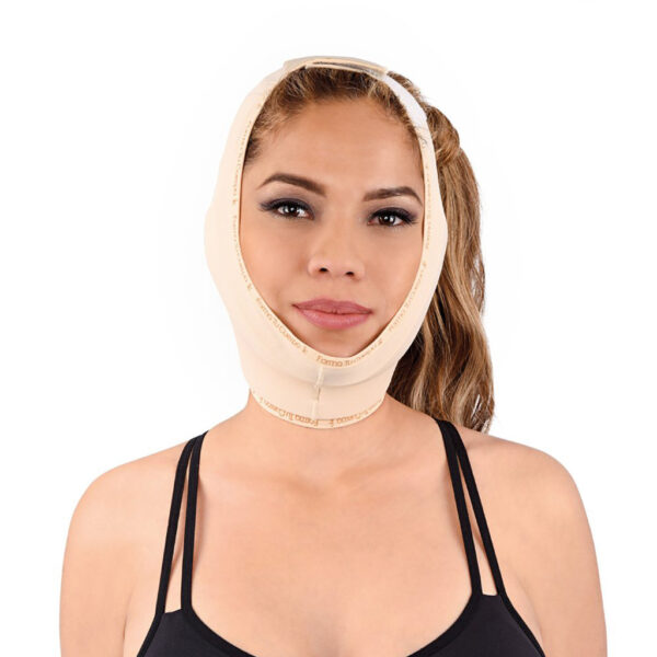¡Claro! Aquí tienes una descripción para la imagen:"Muestra de la mentonera de alta calidad disponible en WAM Center | Clínica Estética. Mejora tu perfil con este producto especializado. ¡Descubre los beneficios ahora!"¿Hay algo más en lo