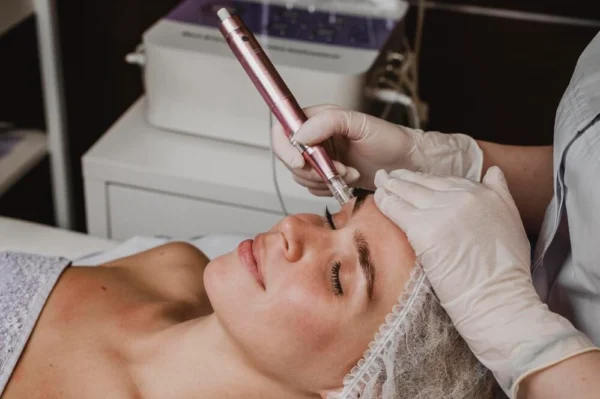 Tratamiento facial Carving Pen con tecnología HIFU 12D